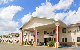 Econo Lodge East Fargo Nd